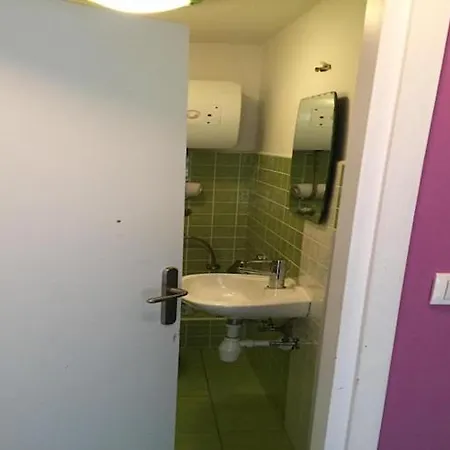 Apartment Elena St - Duplex Purple Split