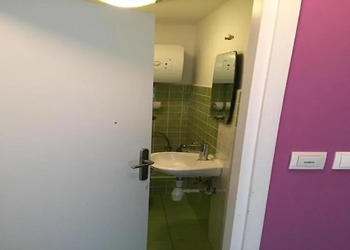 Apartment Elena St - Duplex Purple Split